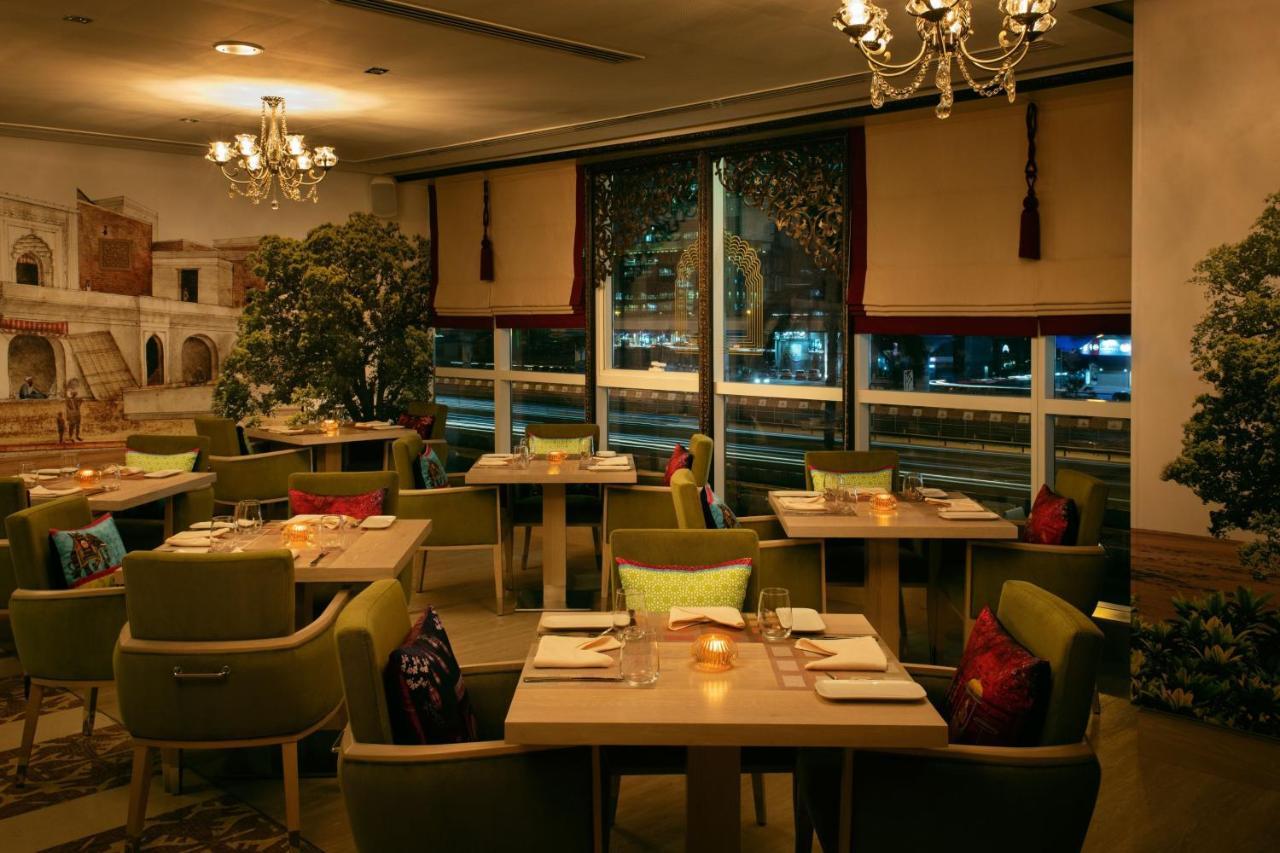 Four Points By Sheraton Sheikh Zayed Road Dubai Exterior photo