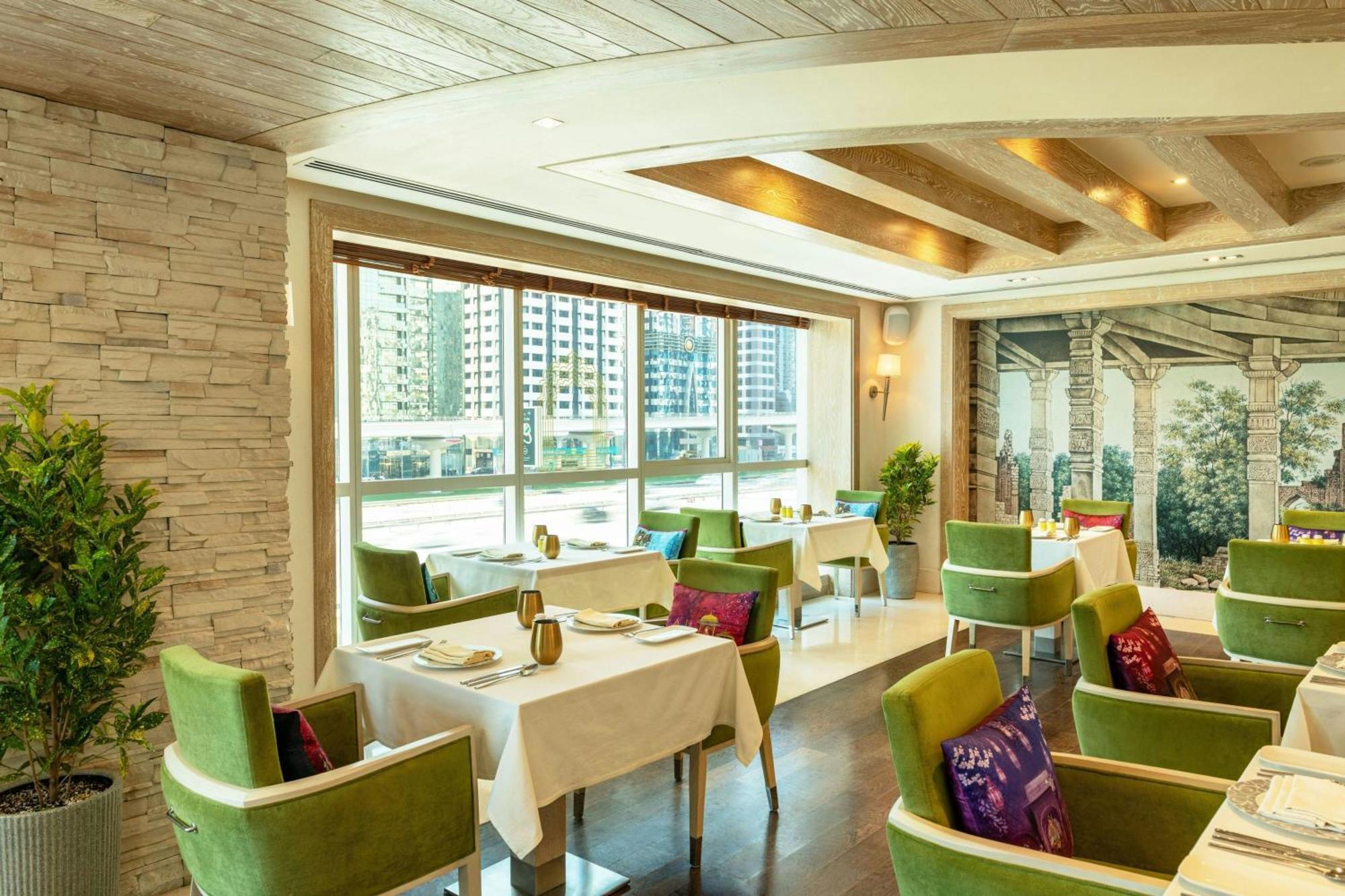 Four Points By Sheraton Sheikh Zayed Road Dubai Exterior photo