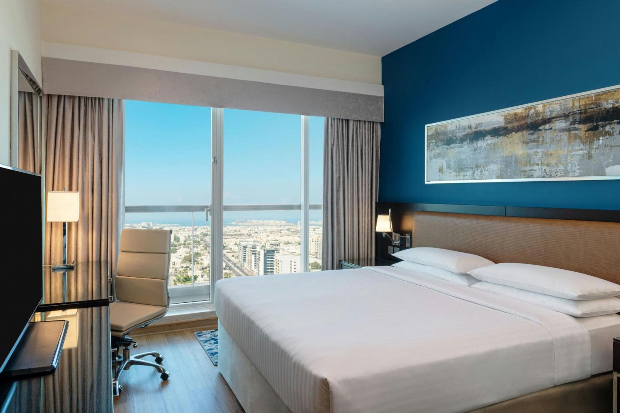 Four Points By Sheraton Sheikh Zayed Road Dubai Exterior photo