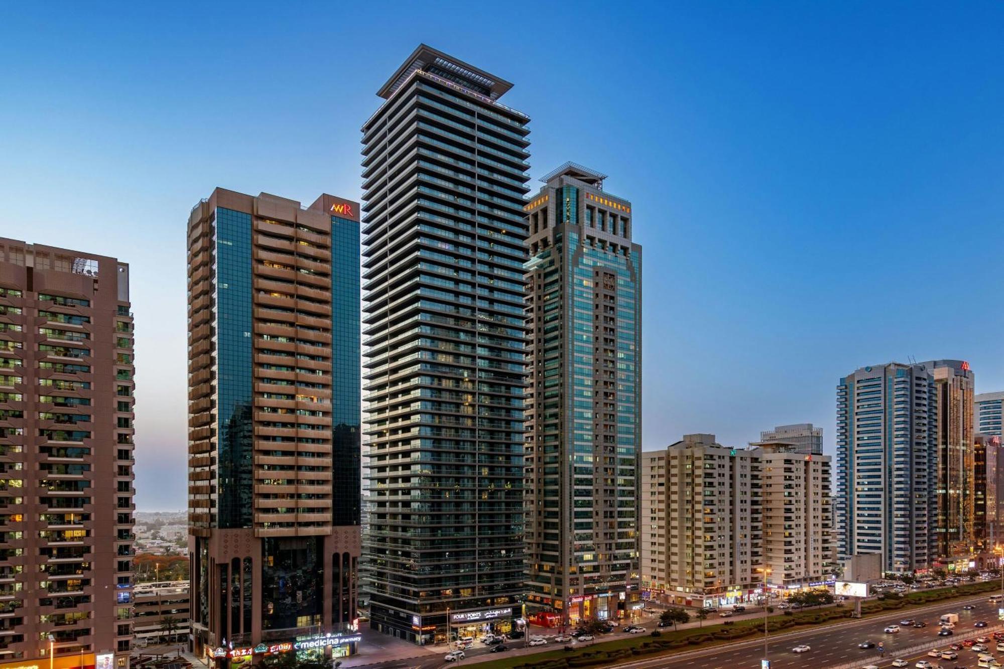 Four Points By Sheraton Sheikh Zayed Road Dubai Exterior photo